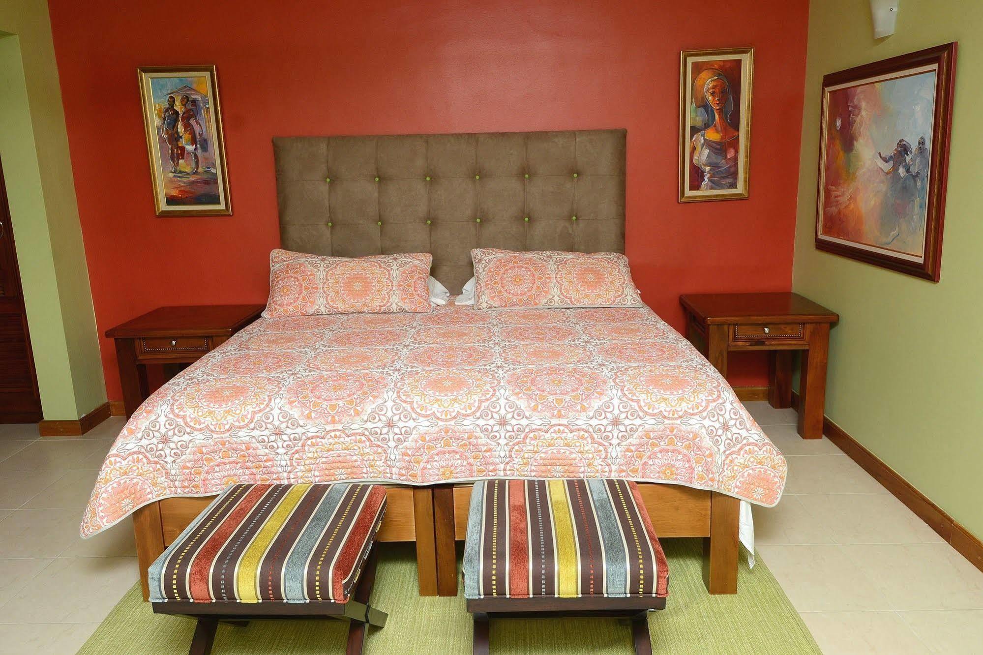 The Cabin At Long Mountain Country Club Кингстън Екстериор снимка
