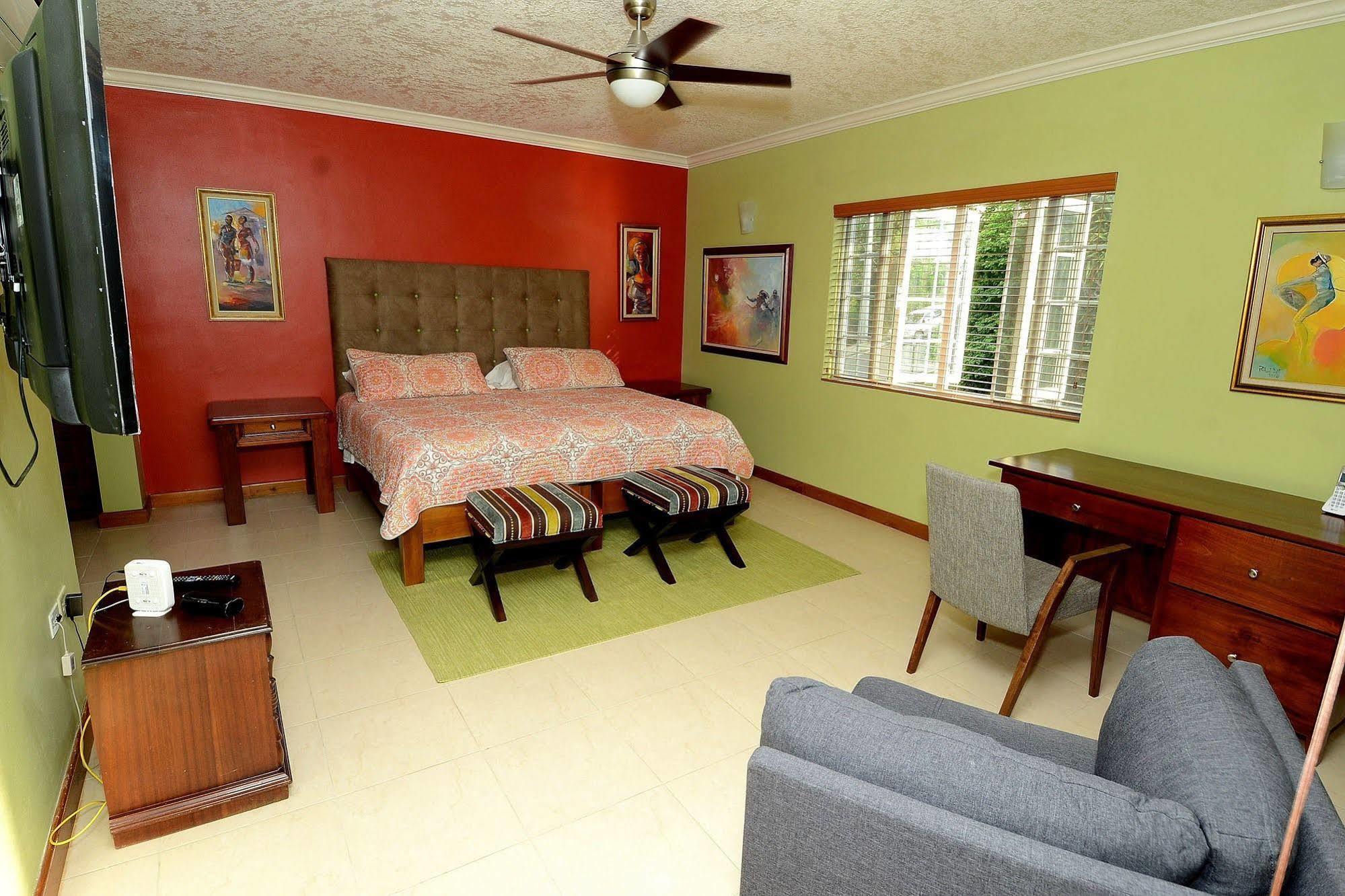 The Cabin At Long Mountain Country Club Кингстън Екстериор снимка